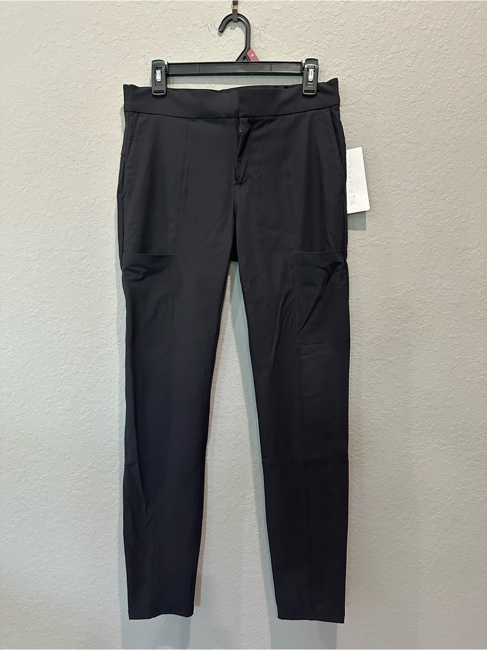 Athleta cargo style skinny pants Sz 4 NWT